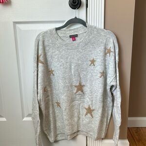 Final sale- nwt Vince Camaro wool gray sweater w gold stars.